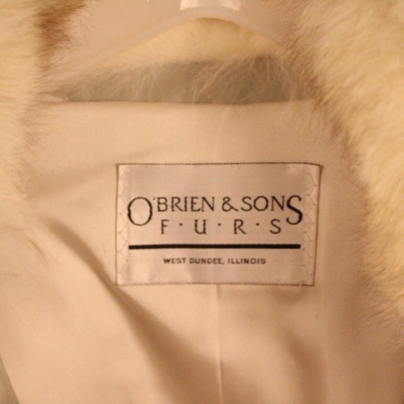 O'Brien & Sons Fox and Leather Coat - Picture 3 of 12